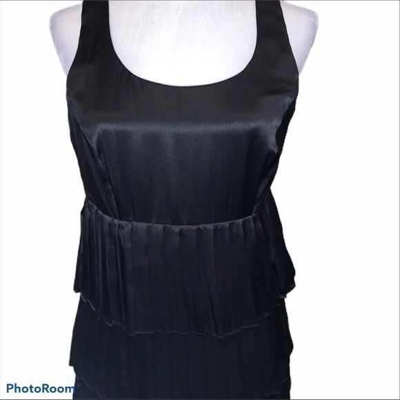 Abaete black satin tiered sleeveless dress NWT size 8 - Picture 3 of 6